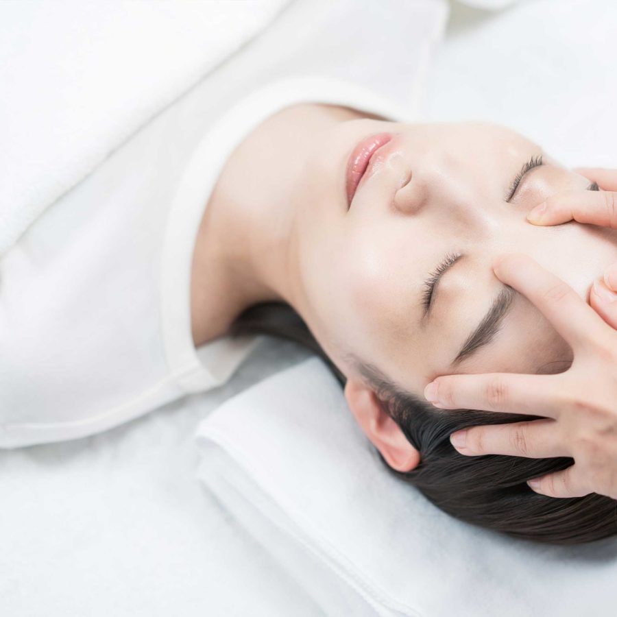 (Skin Hydration) Deep Cleanse & Moisturize Facial